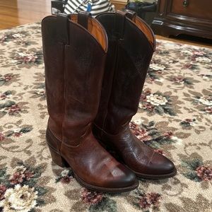 Frye boots never worn